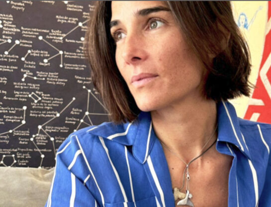 Juana Viale nos adelanta cuál es el accesorio más trendy del próximo verano 24-25