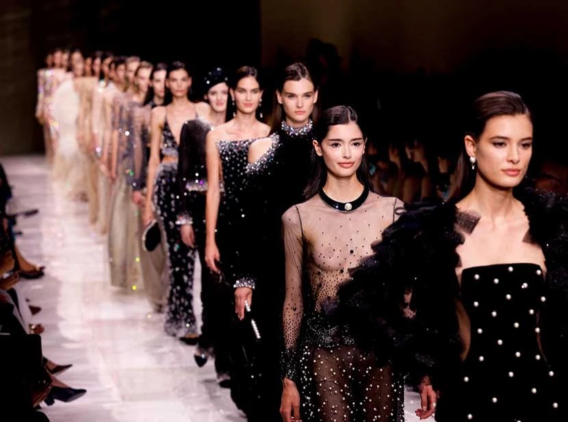 Desfile Alta Costura “Armani Privé” Otoño invierno 2024/25