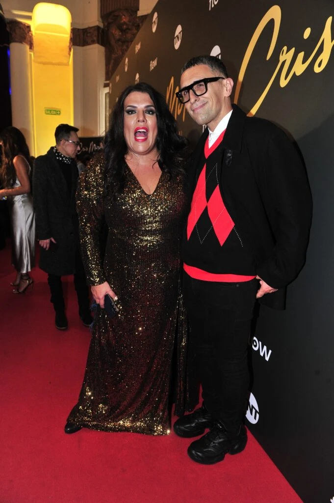 de Flor de la V a Moria Casán, los famosos en el estreno de 'ELla'