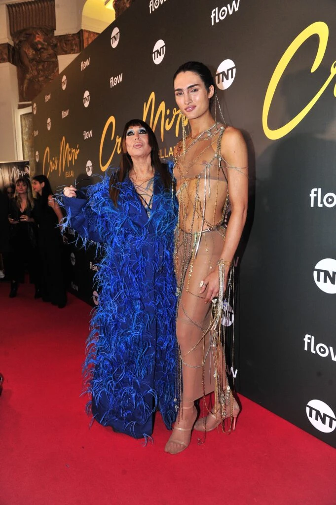 de Flor de la V a Moria Casán, los famosos en el estreno de 'ELla'