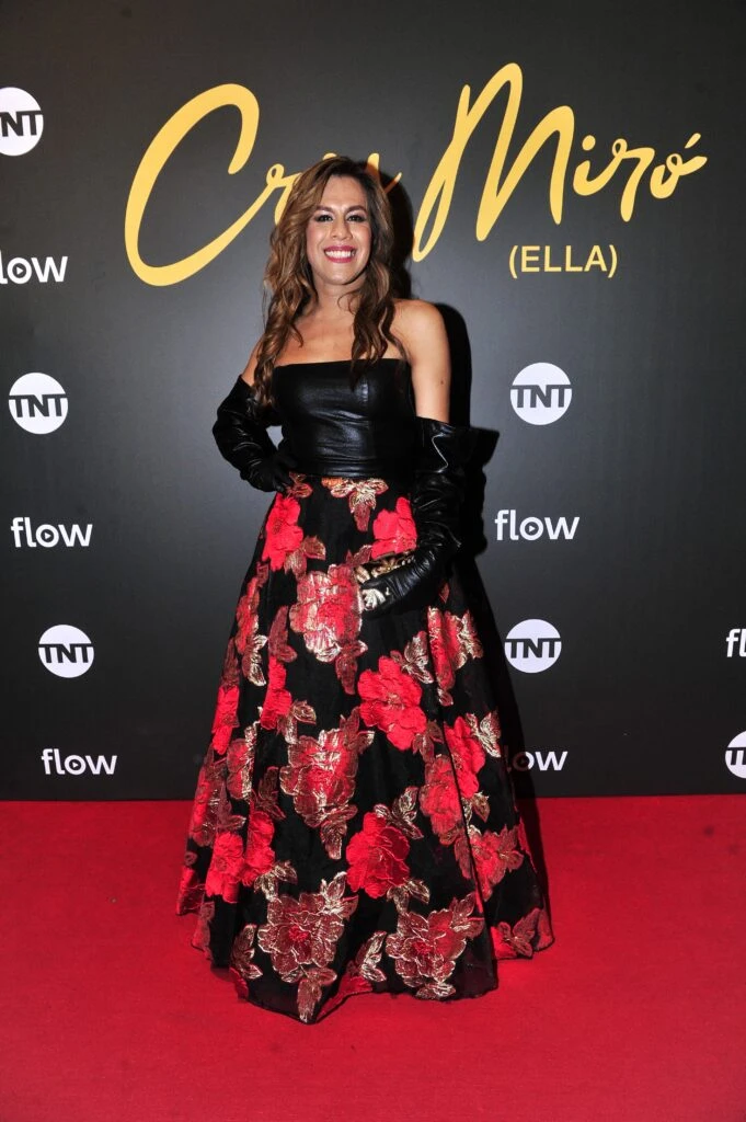 de Flor de la V a Moria Casán, los famosos en el estreno de 'ELla'