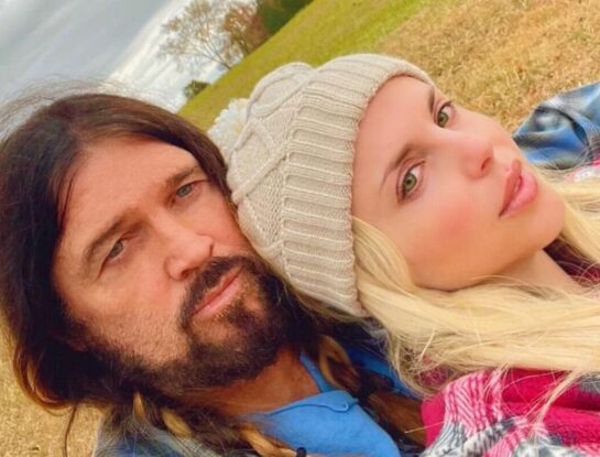 Billy Ray Cyrus, el papá de Miley Cyrus, solicitó el divorcio de Firerose, su esposa