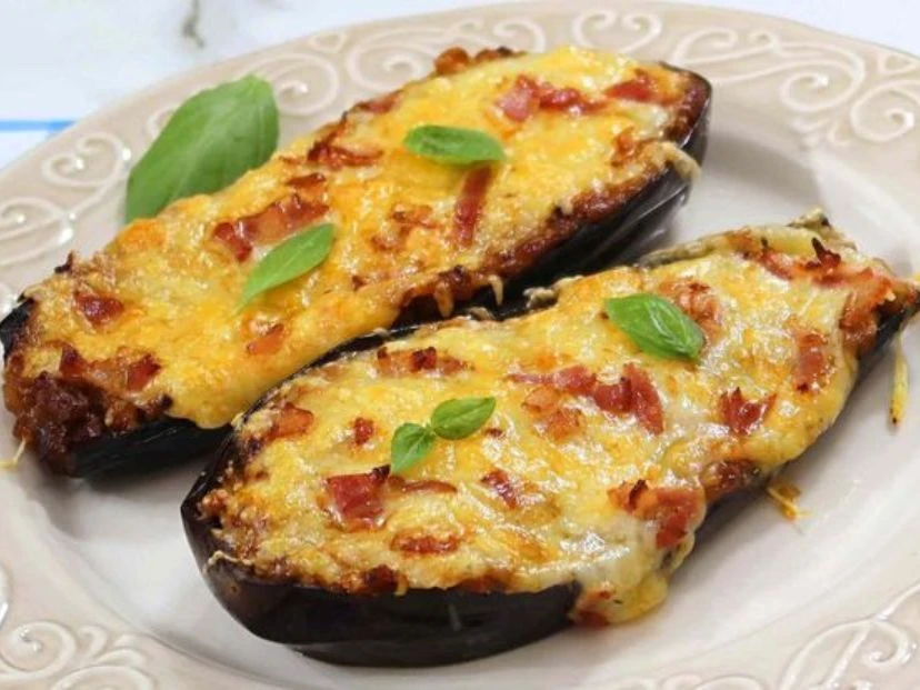 Berenjenas rellenas en 5 simples pasos: una receta económica e ideal para combatir el frío