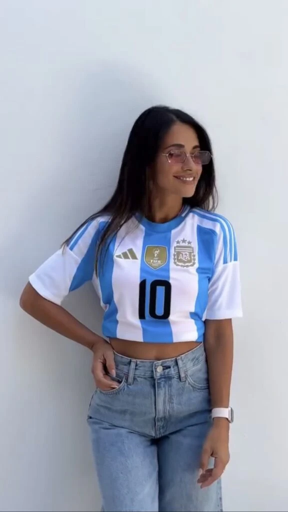 El look más fashionista de Antonela Roccuzzo. Foto: Instagram. 