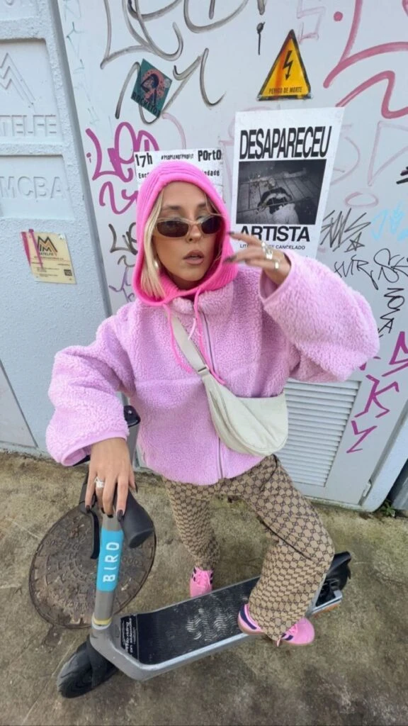 Alerta tendencia: estas camperas con corderito son las más elegidas del invierno