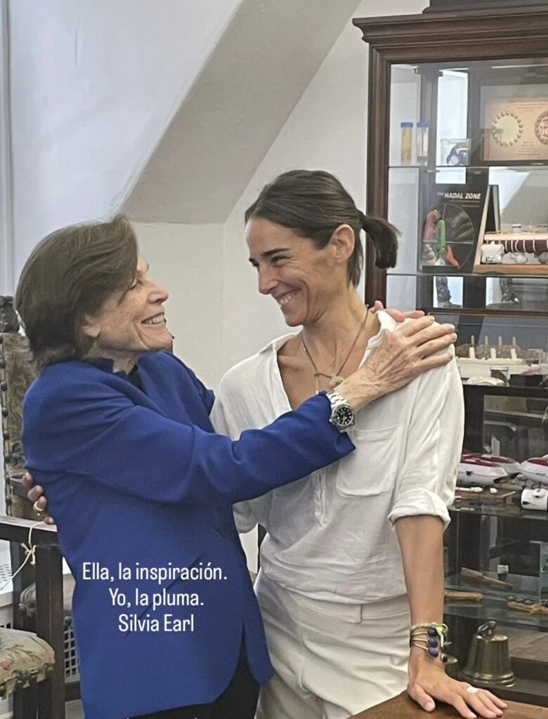 Juana Viale acertó con un look total white. Foto: Instagram.