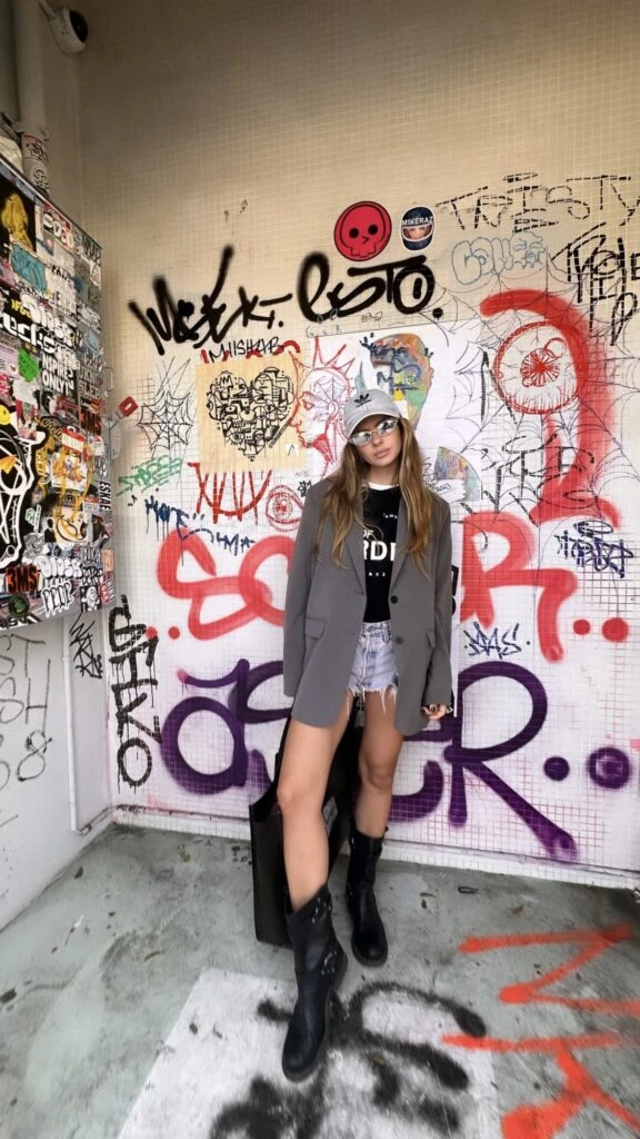 La China Suárez apostó por las botas más trendy de este otoño invierno 2024. Foto: Instagram. 