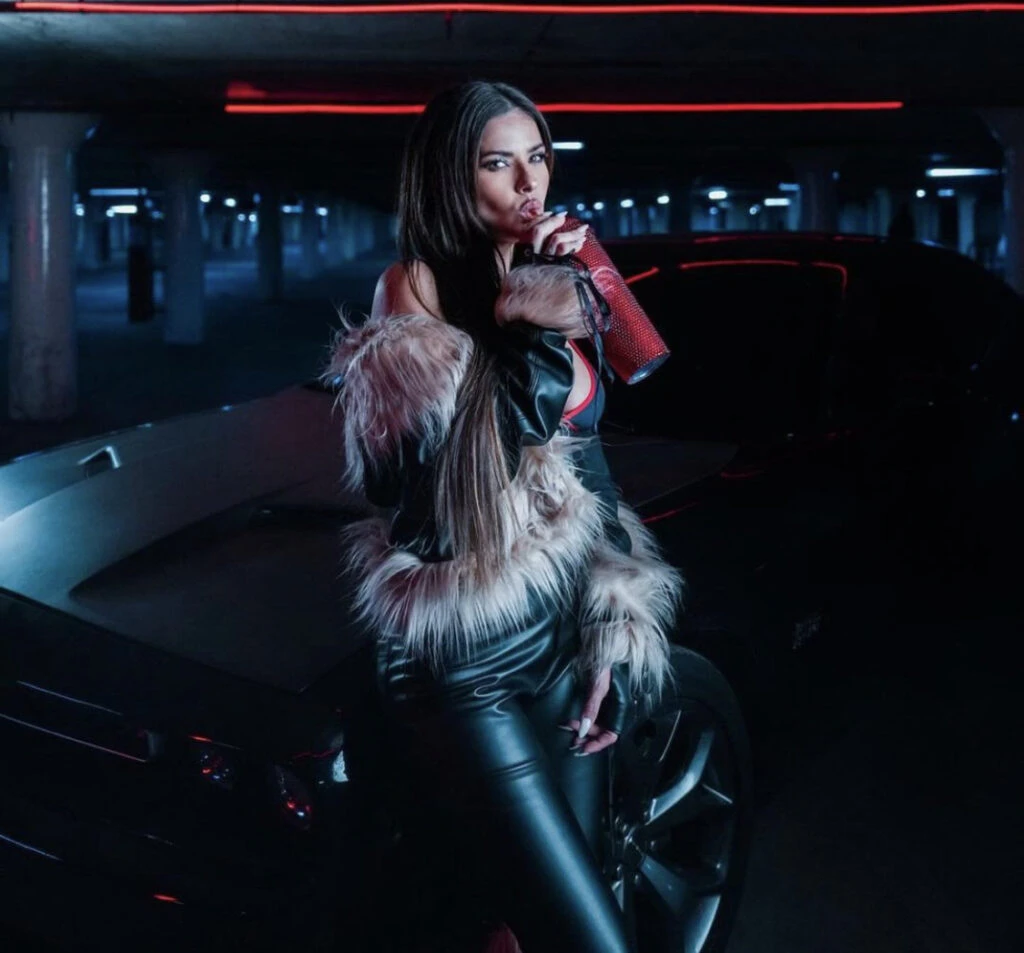 La China Suárez sorprendió con un look en el que el cuero es protagonista. Foto: Instagram.