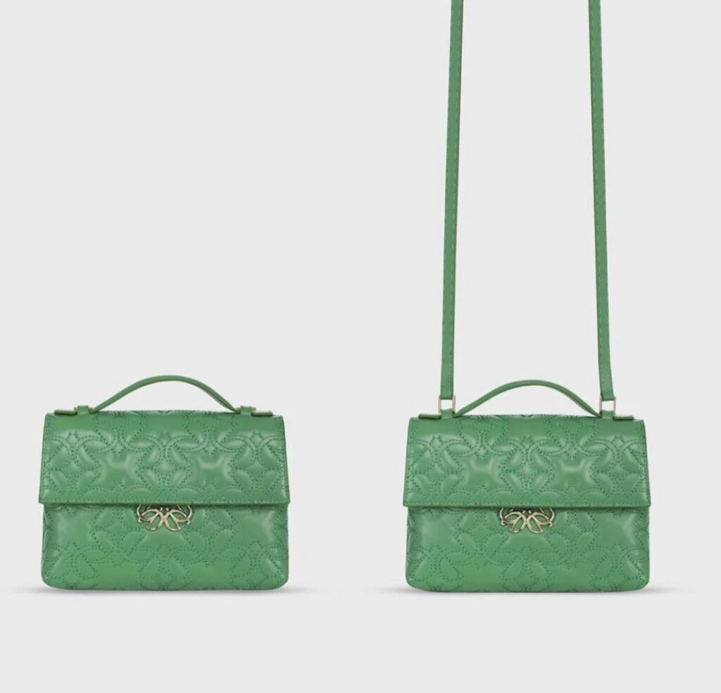 Rania de Jordania marcó tendencia con una pollera tableada. Foto: Instagram.