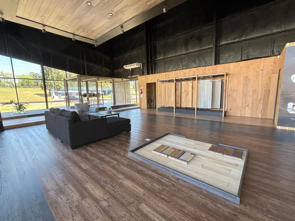 El nuevo showroom de Escobar.