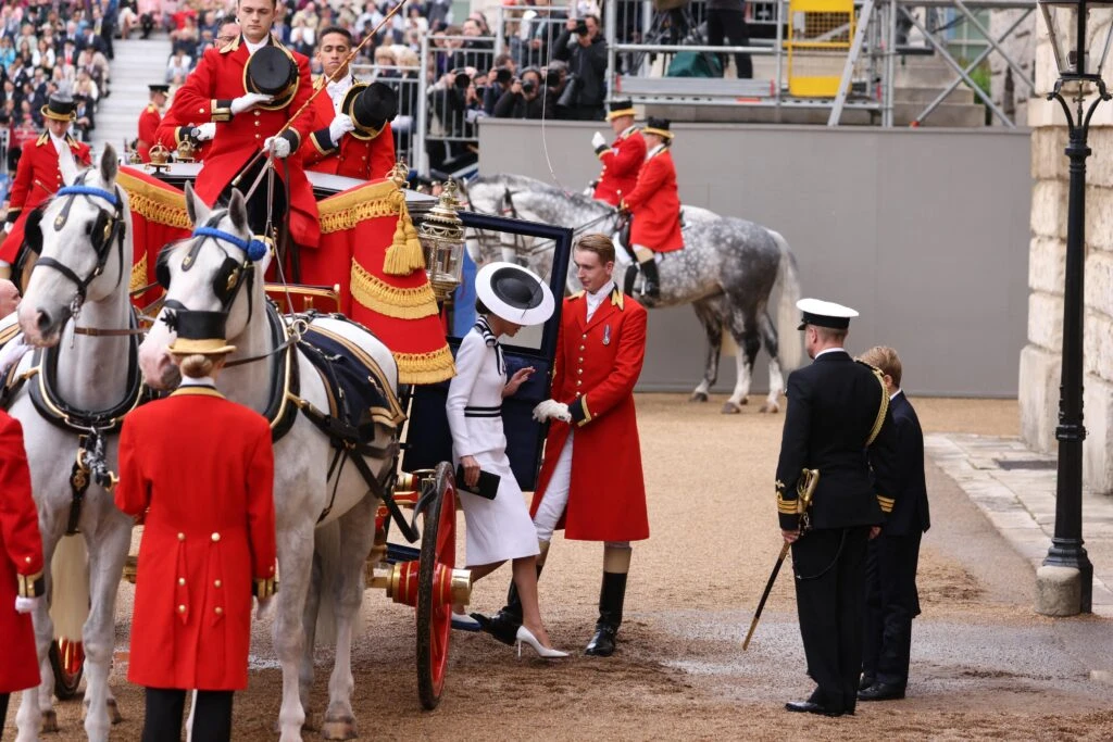 Kate Middleton llegando al desfile Trooping the Colour. Foto: Fotonoticias