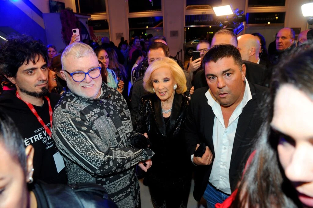 Mirtha Legrand fue al teatro Coliseo a ver Mamma Mía!. Foto RS Fotos.