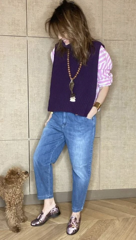 así se lleva el chaleco, la prenda estrella del clima cambiante