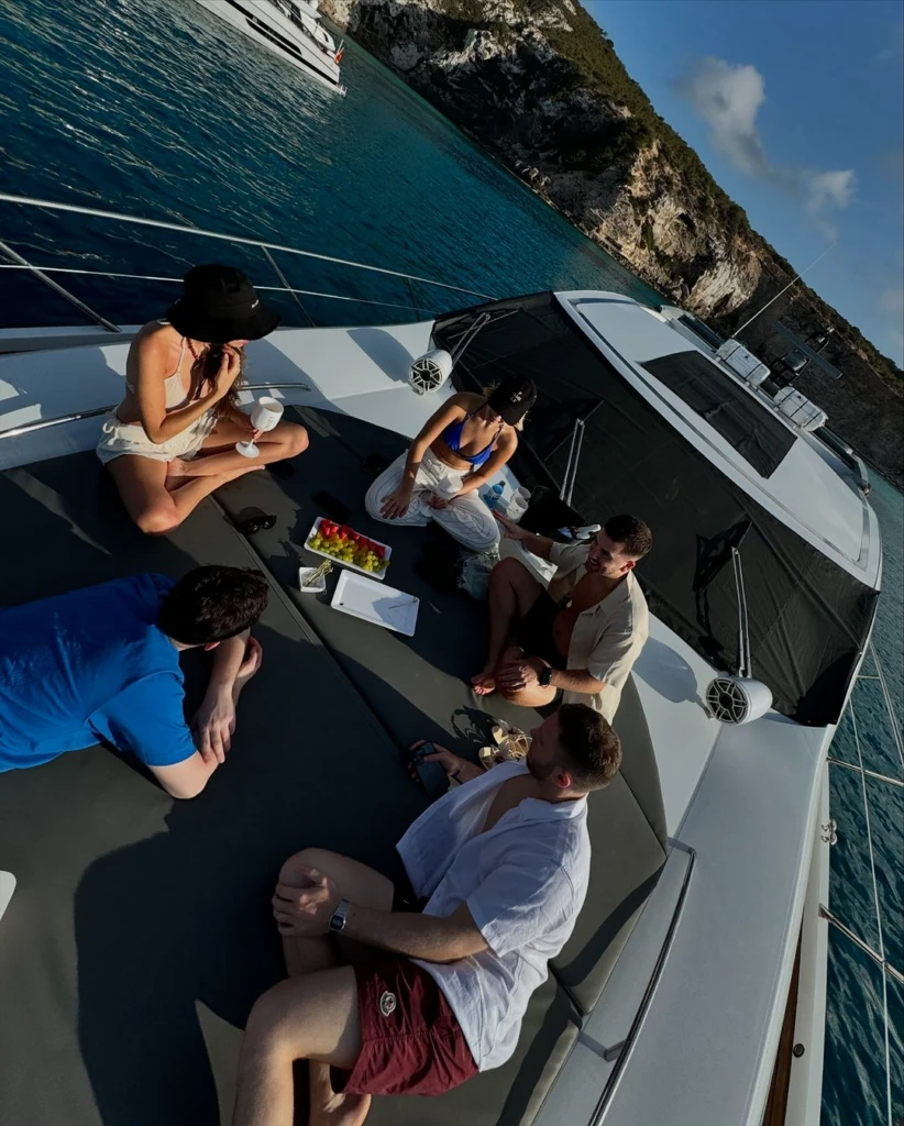 Las fotos de las vacaciones de Emilia Mernes en España