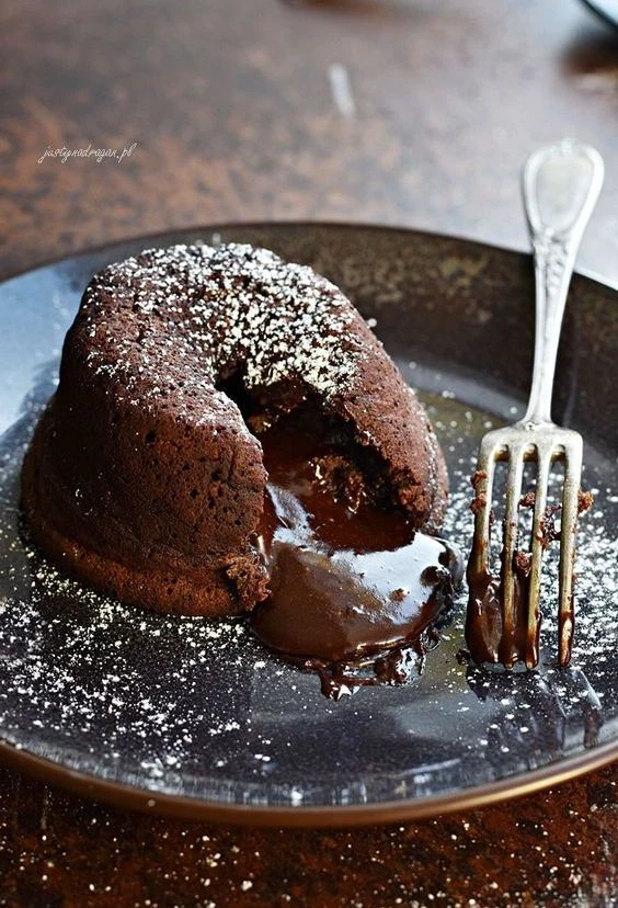 La receta de volcán de chocolate fit de Sol Pérez par cuidar la salud y darse un gusto