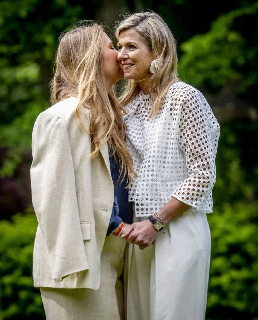 máxima y la princesa amalia 