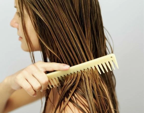 Cómo hacer un baño de crema casero en tu casa para cuidar tu pelo con poca plata