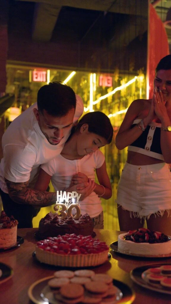 Las fotos del cumpleaños número 30 de Leandro Paredes