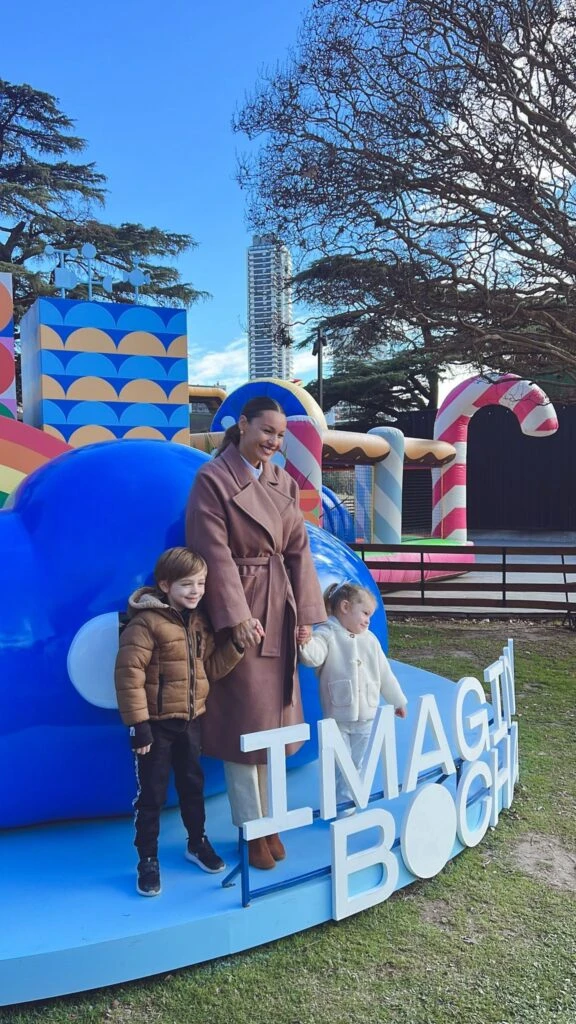 Pampita con Ana y Gauthier, el hijo de Gabyto Alfaro.