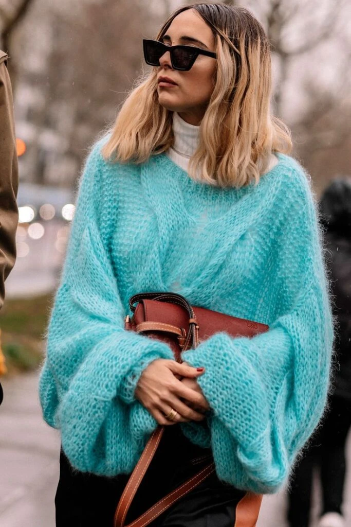 5 looks antifrío para comenzar la semana inspirados en el street style 