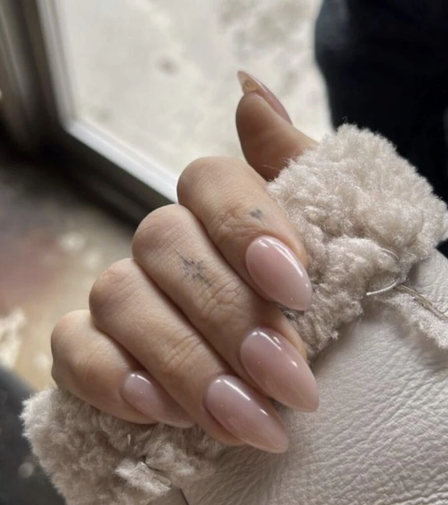 Así se usan las uñas el próximo verano 25. Foto: Pinterest. 