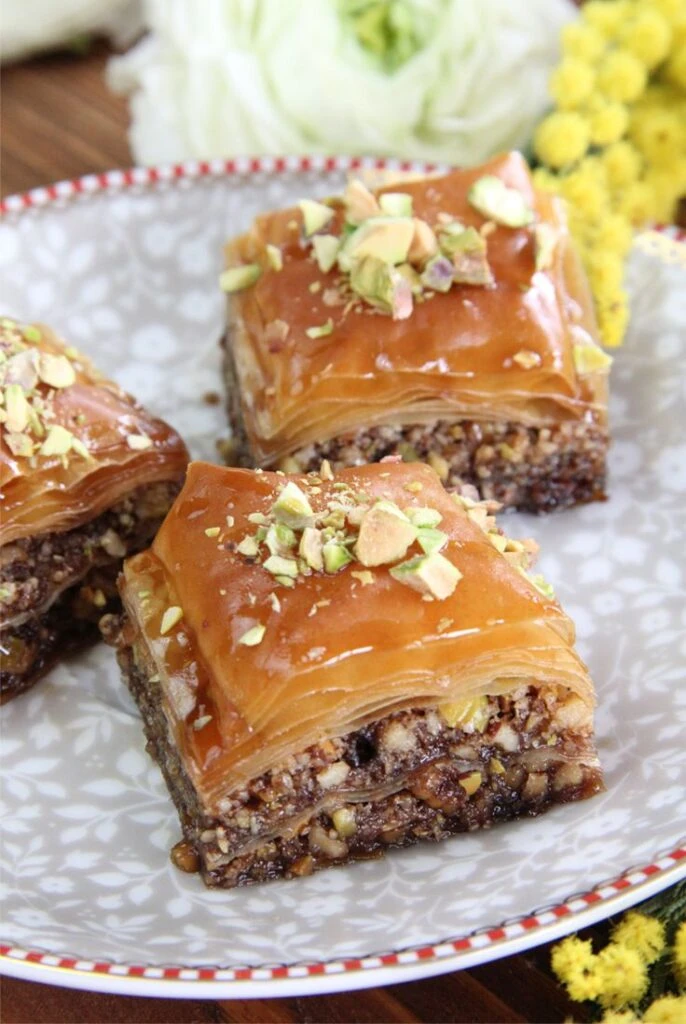 Baklava: la receta del postre árabe más rico e ideal para compartir con amigos