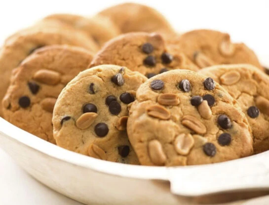 Cookies de maní con chocolate: la receta fácil y rica de Osvaldo Gross para la hora del mate