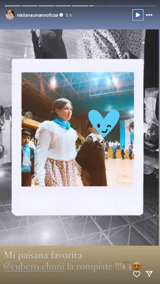 Nicole Neumann compartió una foto de Sienna con su traje de paisana para el acto del colegio.