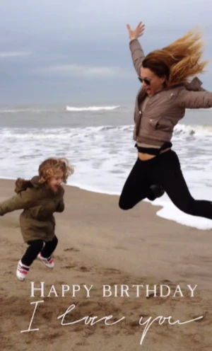El tierno mensaje de Claudia Albertario a su hija Simona por su cumple de 15