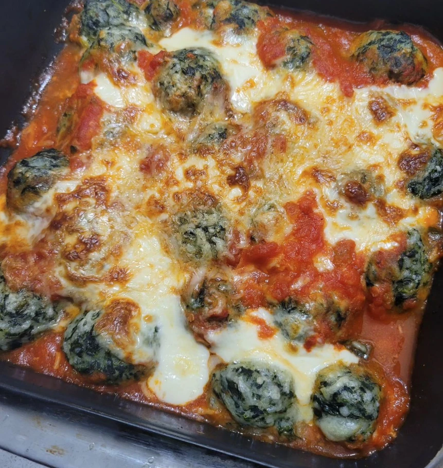 Malfatti de espinaca y papa rellenos con queso