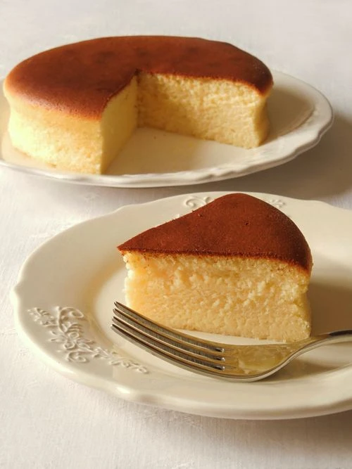 La receta de la torta de queso y yogur, el postre que nunca falla