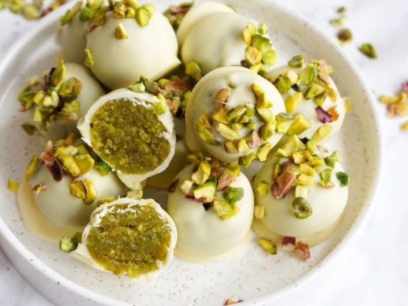 La receta de trufas de pistacho y chocolate blanco