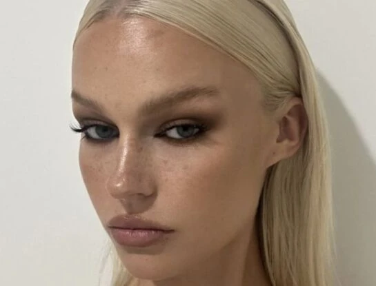 Cómo realizar el make up "90s messy look", que marca tendencia en la Gen-Z