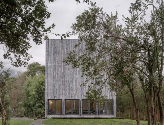 Casa Humo: un innovador refugio en el sur de Chile