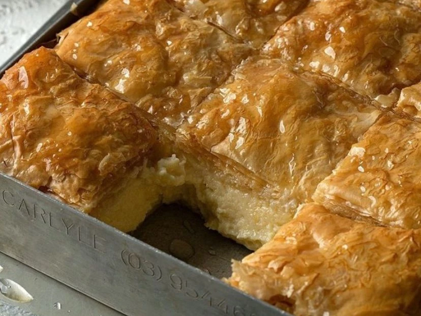 Galaktoboureko: la receta del postre griego con crema pastelera