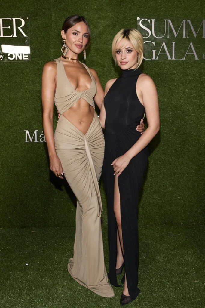 Eiza Gonzalez, Camila Cabello -