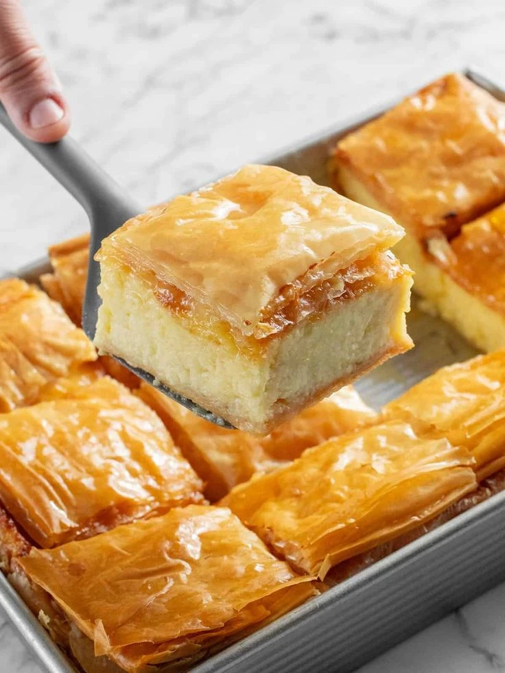 Galaktoboureko: la receta del postre griego con crema pastelera