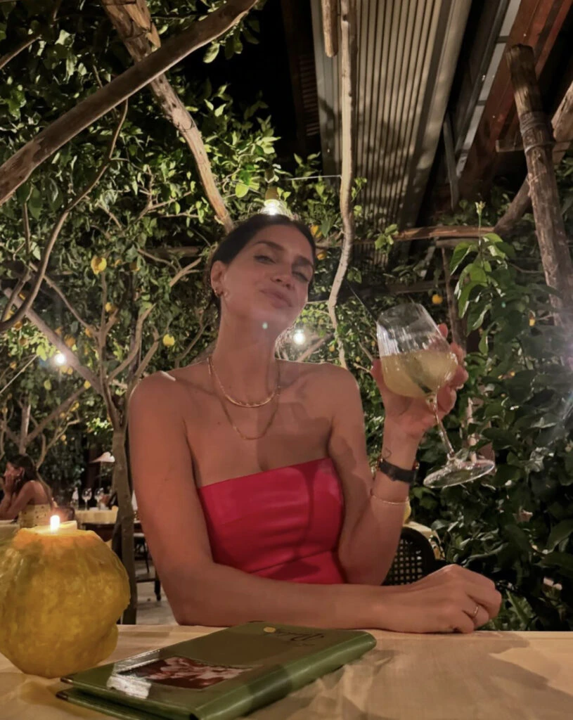 Las fotos de las vacaciones de la modelo y Facundo Pieres en Capri. Foto: Instagram.