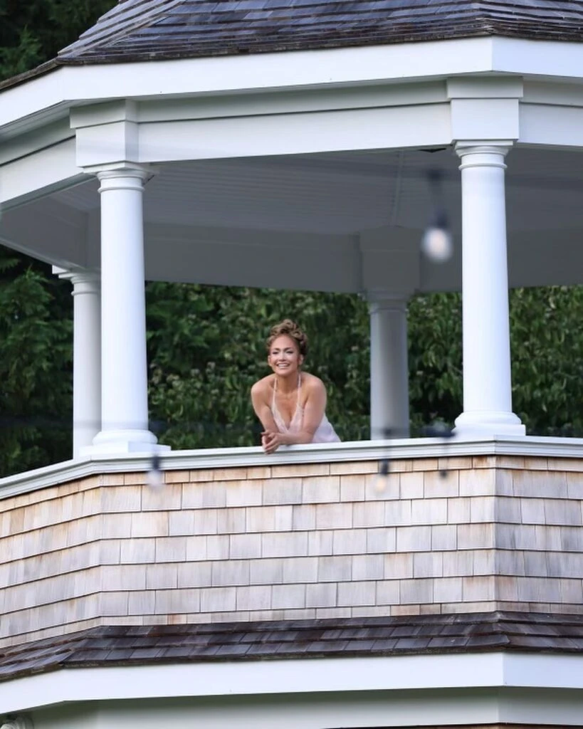 Las fotos del cumpleaños temático de Jennifer Lopez