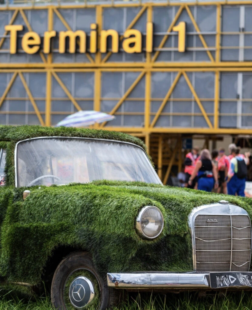 Los looks más trendy de Glastonbury. Foto: Instagram.