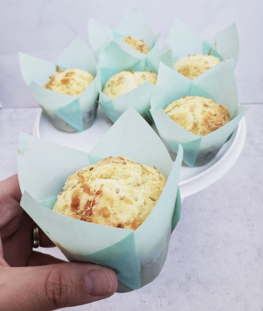 Receta muffins de queso de @myvpasteleriacasera. Foto: Instagram.