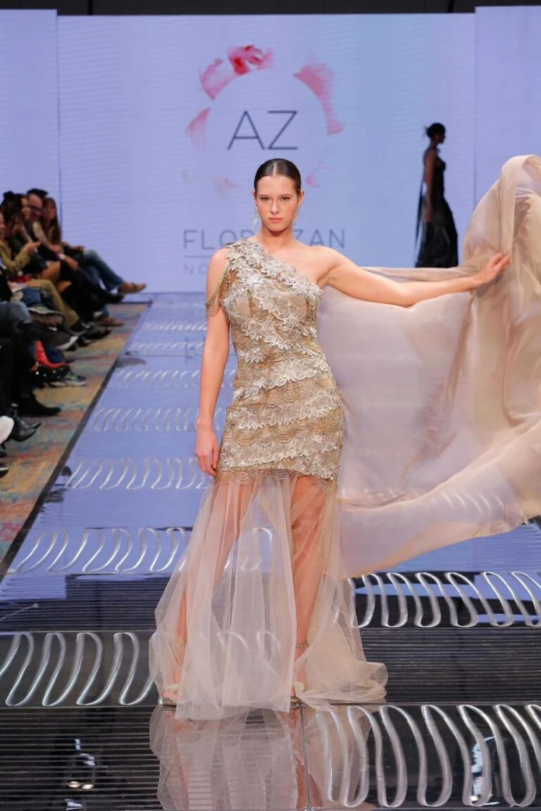 Flor Azan en Pasarela Federal