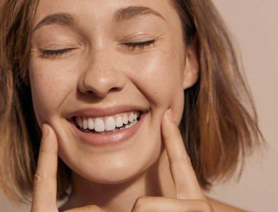 Todo sobre el nuevo ácido para tratar acné y equilibrar la piel