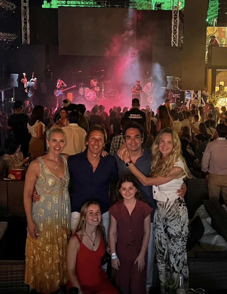 Valeria Mazza apostó por el boho chic en Marbella y acertó. Foto: Instagram. 