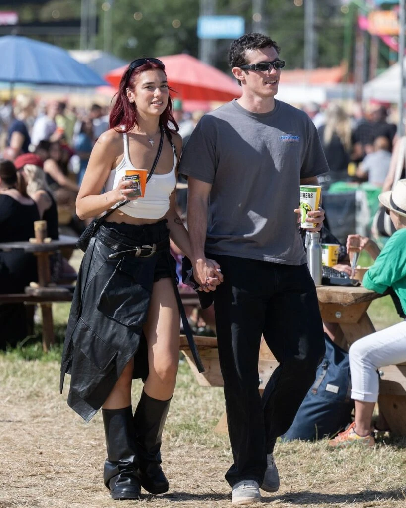 , los looks de los famosos en el festival Glastonbury