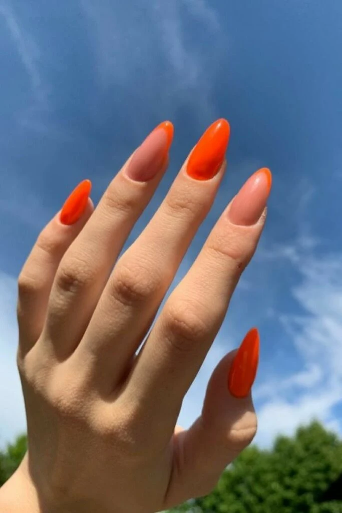 Orange nails: el color de uñas que marca tendencia en el street style