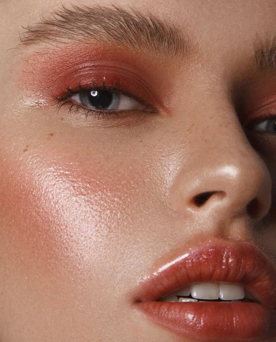Qué es el maquillaje jelly blush y cómo conseguirlo