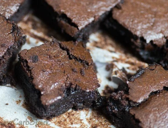Brownie húmedo: la receta sin harinas, azúcar ni grasas