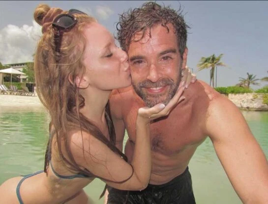 Las fotos de las vacaciones súper románticas de Nico Cabré y Rocío Pardo: playa, amor y diversión