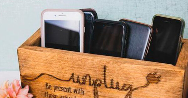 Regulación del celular en el aula: qué dicen los expertos 